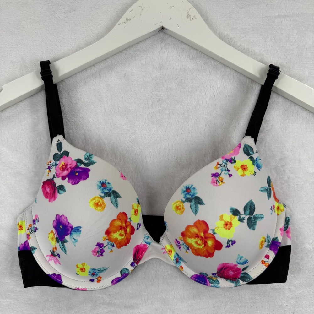 PINK Victoria's Secret Wear Everywhere T-Shirt Bra Floral 32C Lightly Lined